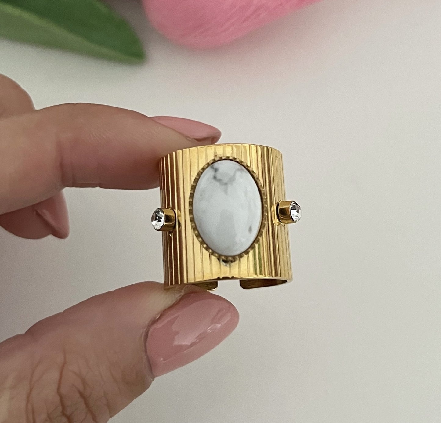 Anel Dourado Hera