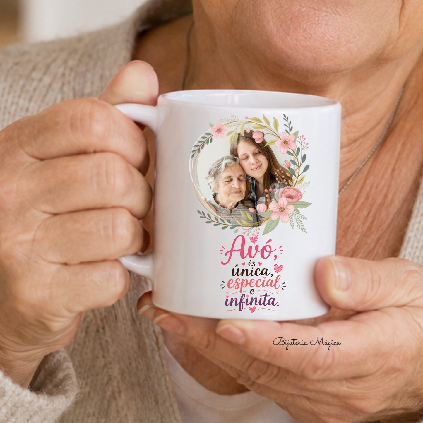 Caneca Personalizada para Avó com Fotografia – “És Única, Especial e Infinita”