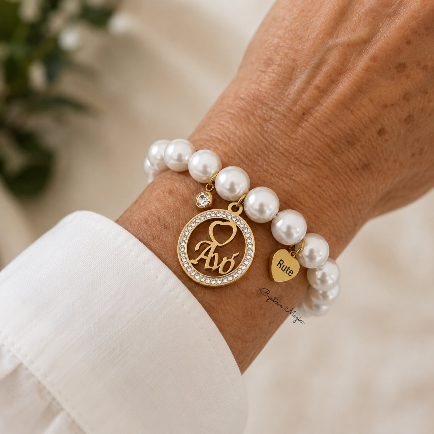 Pulseira Elástica de Pérolas Avó com Coração Personalizado