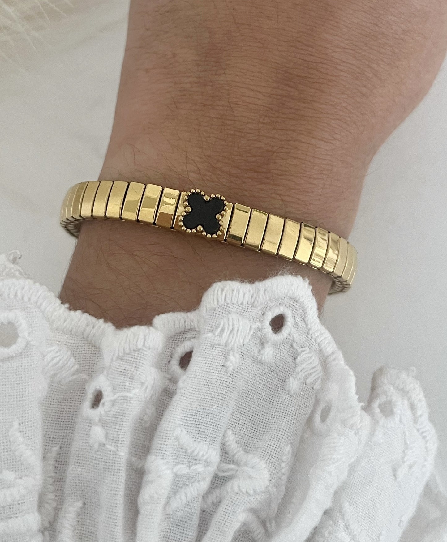 Pulseira Trevo Dourado