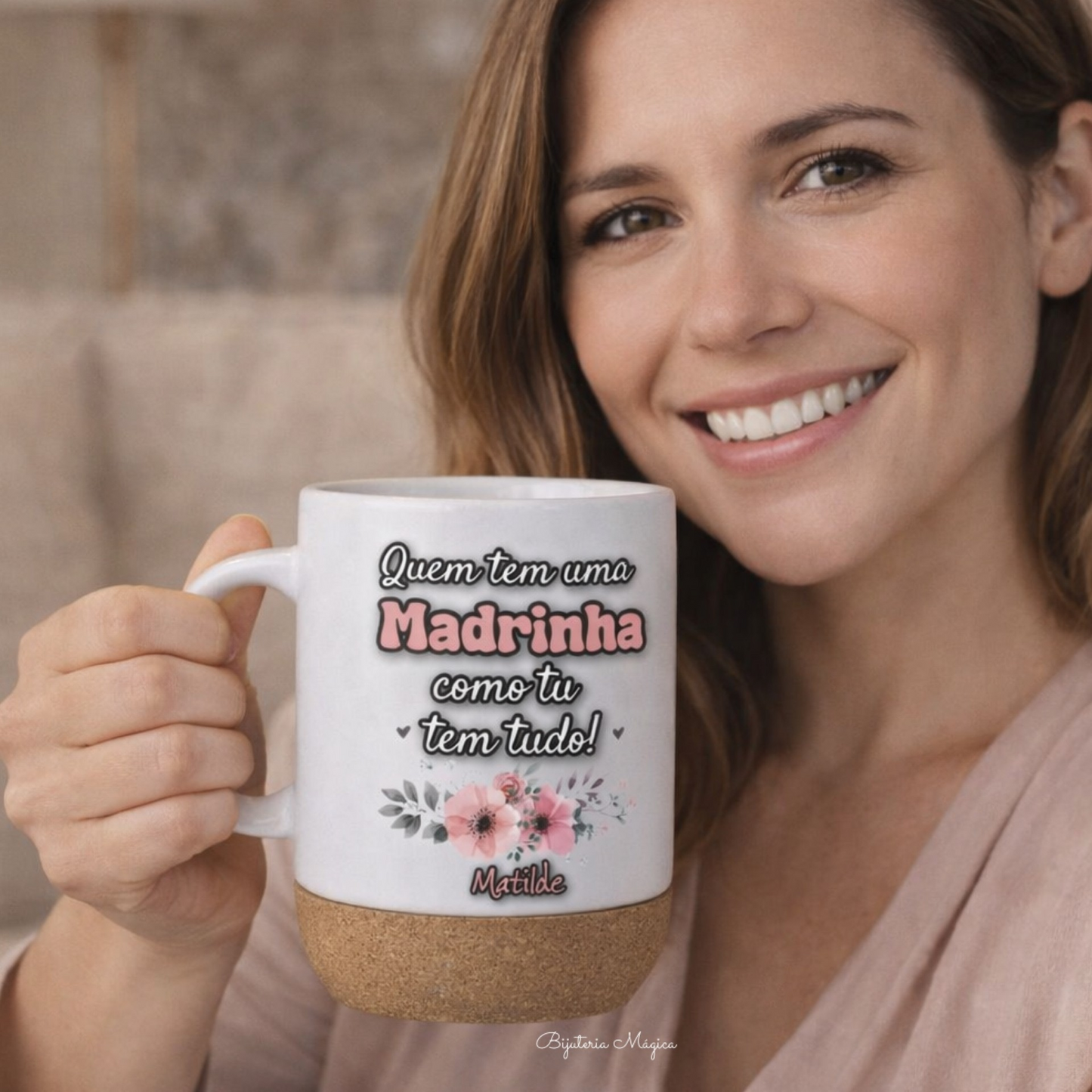 Caneca Madrinha Personalizada com Base em Cortiça