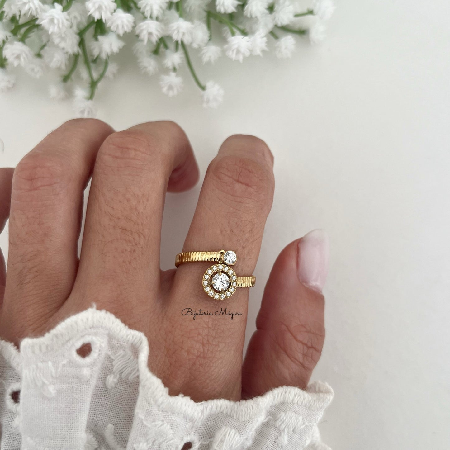 Golden Aura Ring
