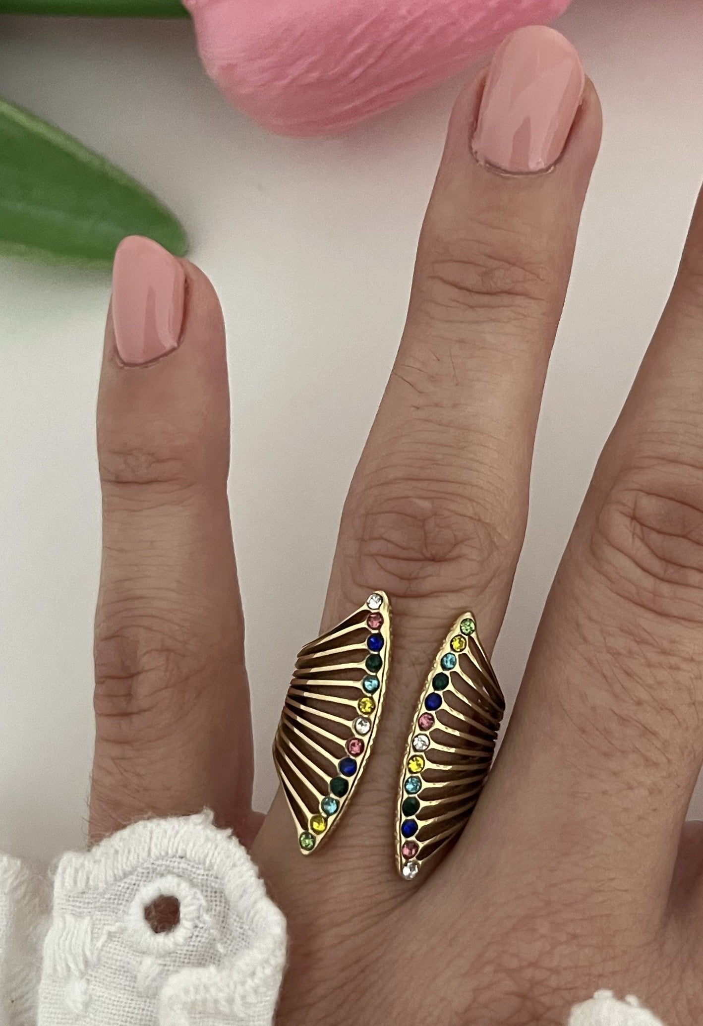 Anel Ajustável em Aço Dourado Aurora Multicor