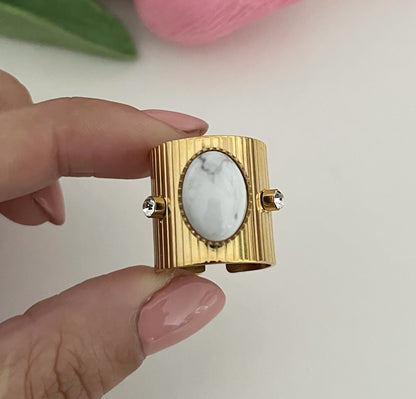 Anel Dourado Hera