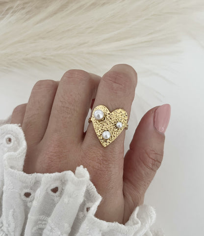 Heart Ring with Pearls