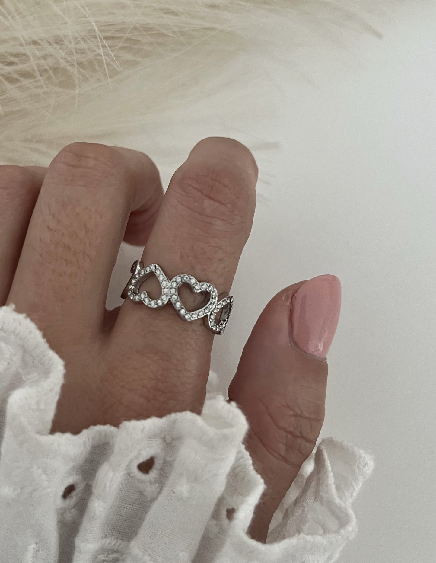 AMORE ring