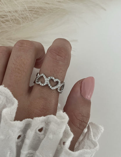 AMORE ring