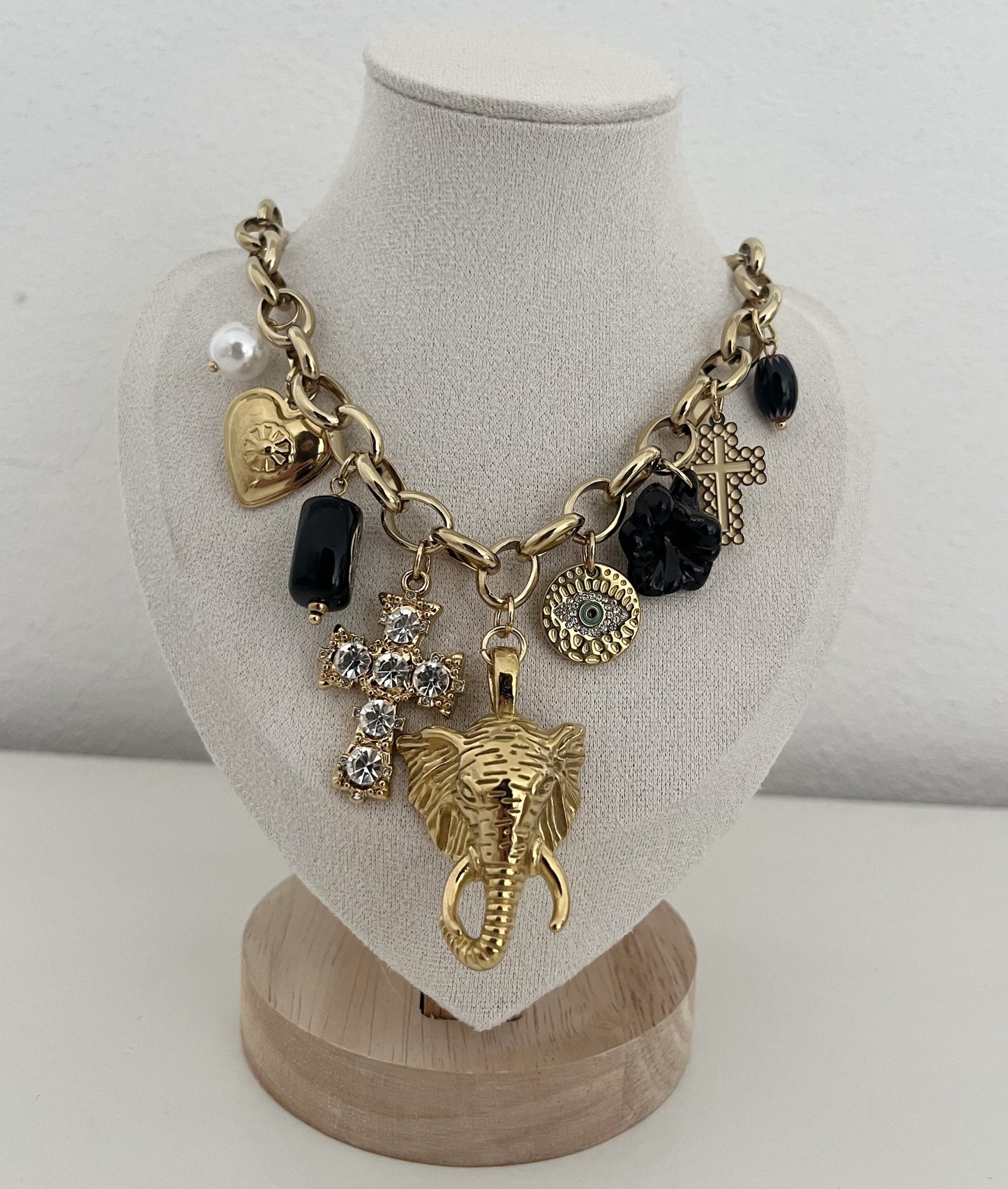 SAFARI Necklace