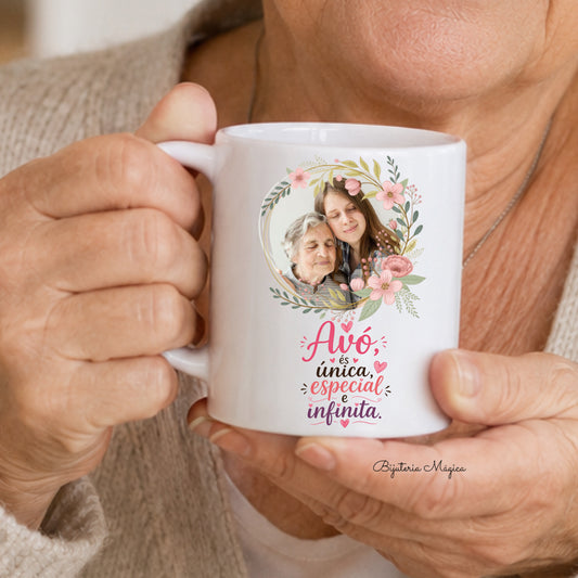 Caneca Personalizada para Avó com Fotografia – “És Única, Especial e Infinita”