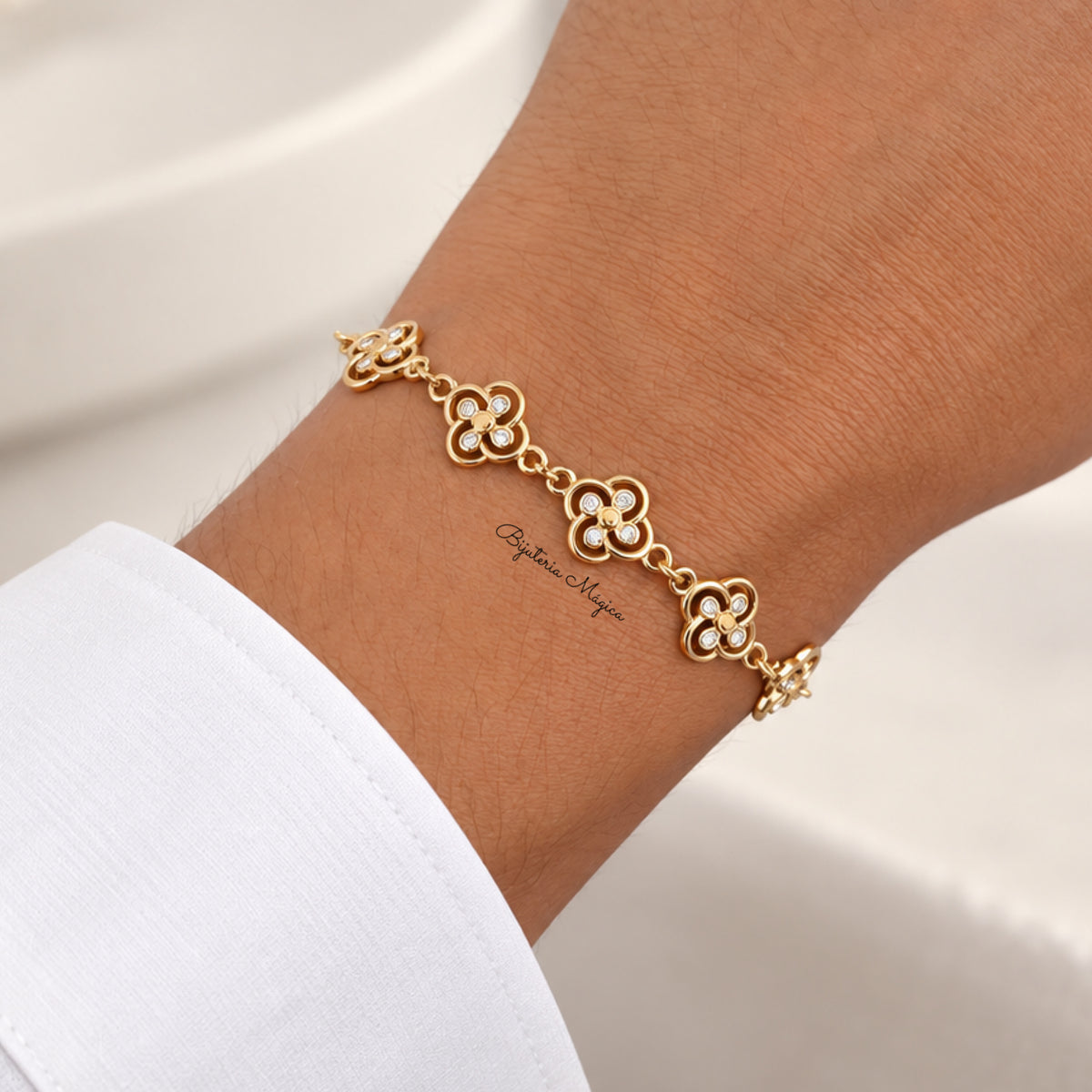 Pulseira Trevos Brilhantes