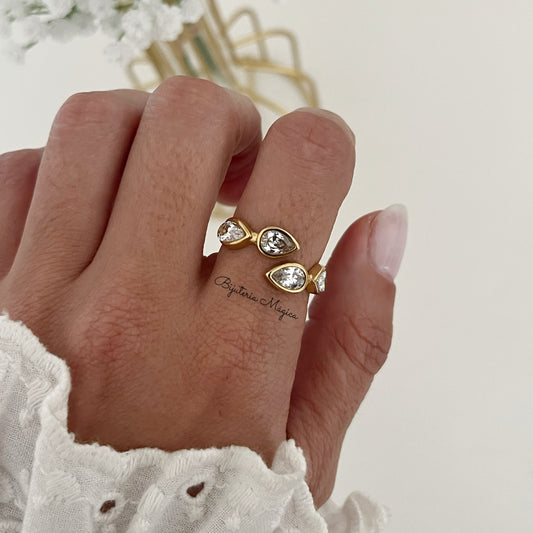Anel Ajustável Gotas Brilho Dourado em Aço