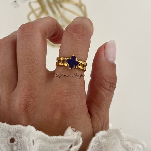 Anel Ajustável Trevo Azul em Aço Dourado