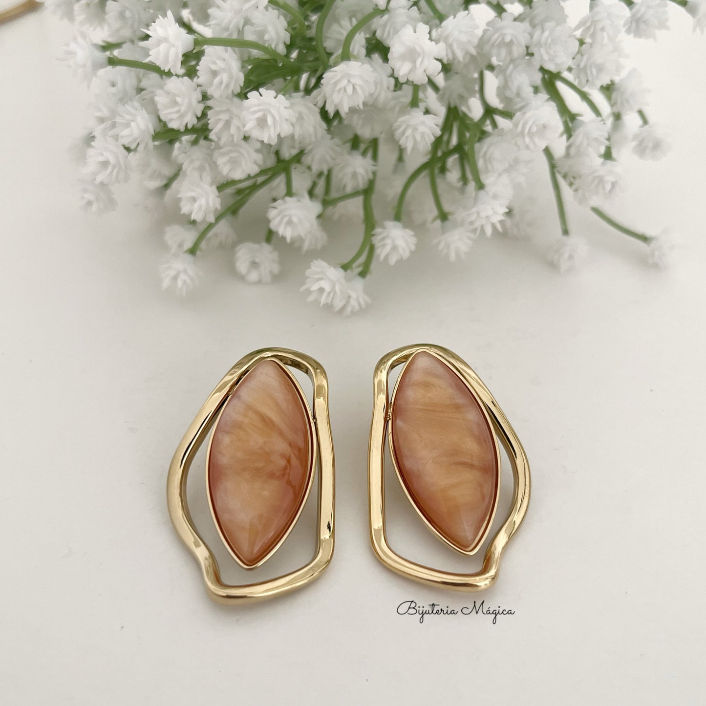 Brincos Elegance Madrepérola Caramelo