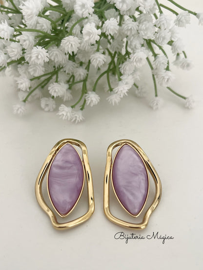 Brincos Elegance Madrepérola Lilás em Aço Inoxidável
