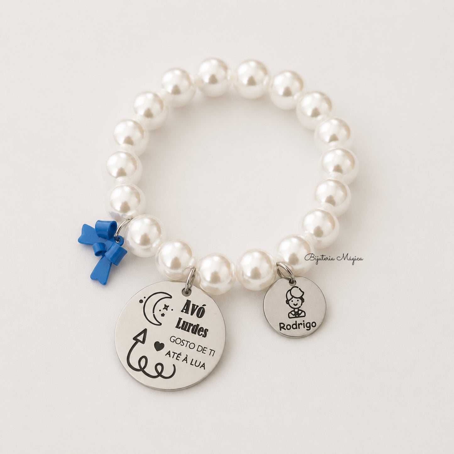 Pulseira Elástica de Pérolas Personalizada para Avó – Medalhas em Aço