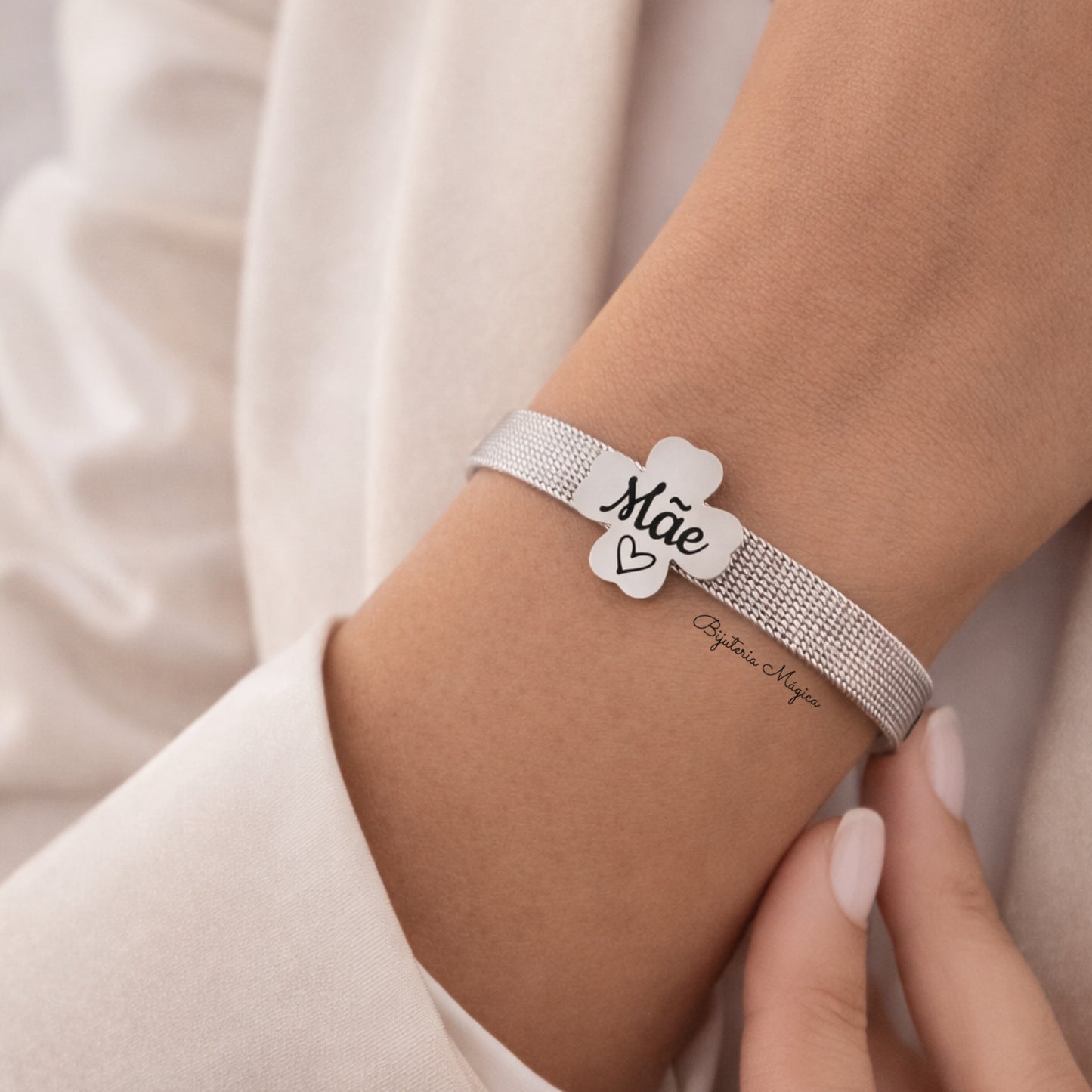 Pulseira Trevo Mãe Ajustável