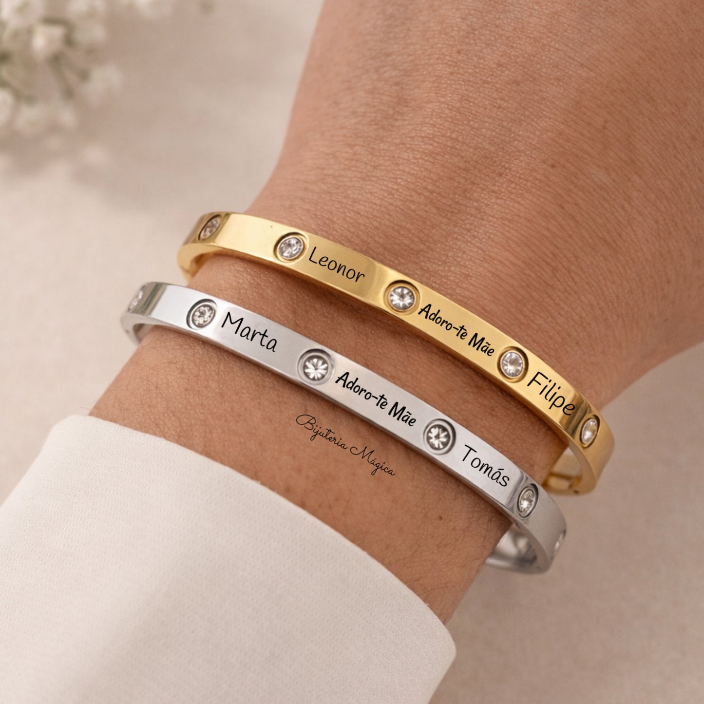Personalized "Mother's Love" Rigid Bracelet