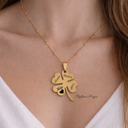 Colar Trevo Personalizado Mãe