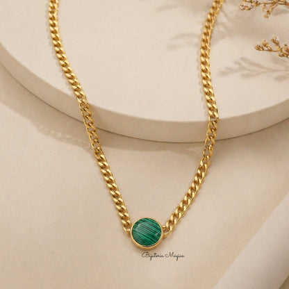 Colar Pedra Verde Elegância Intemporal