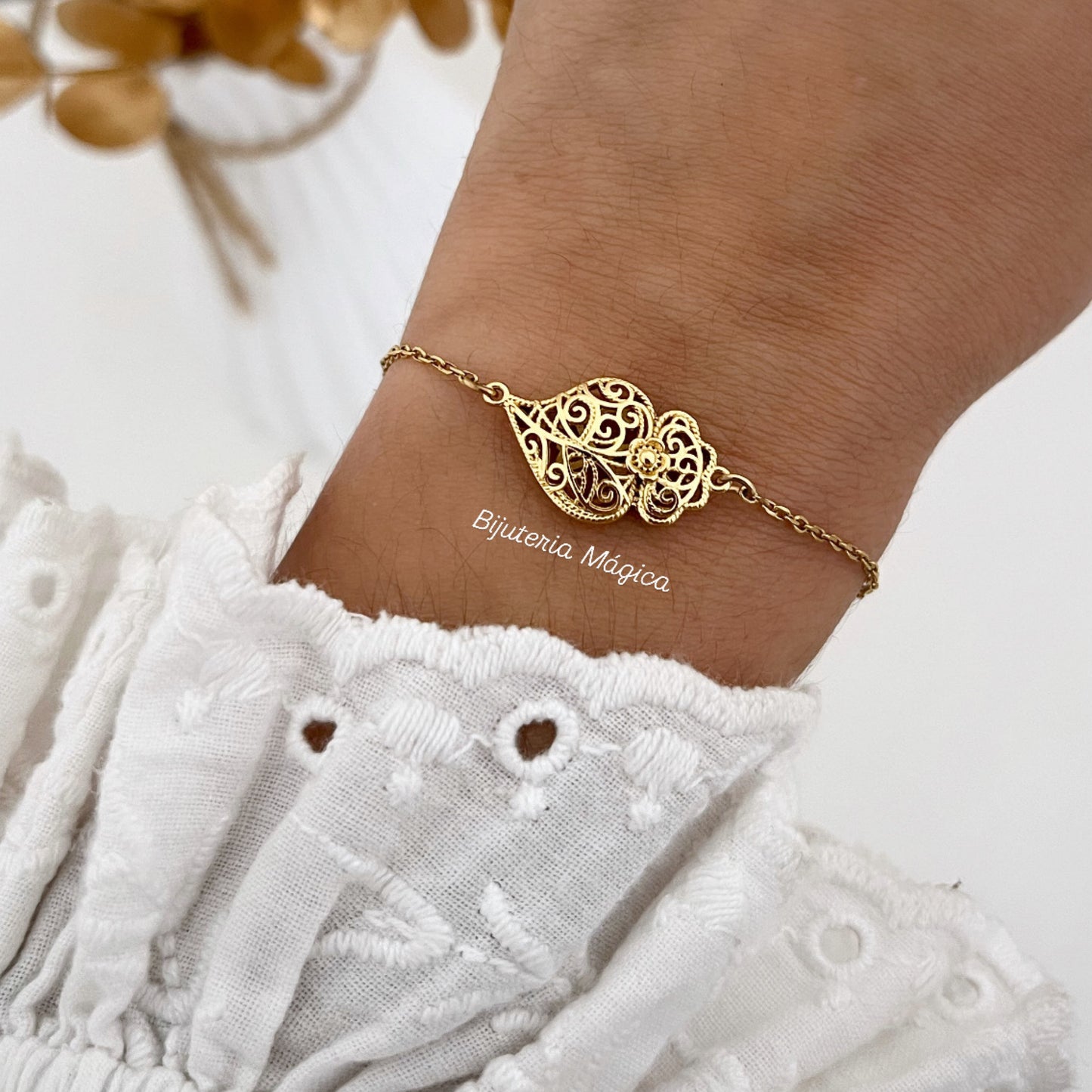 Pulseira Coração de Viana Dourada
