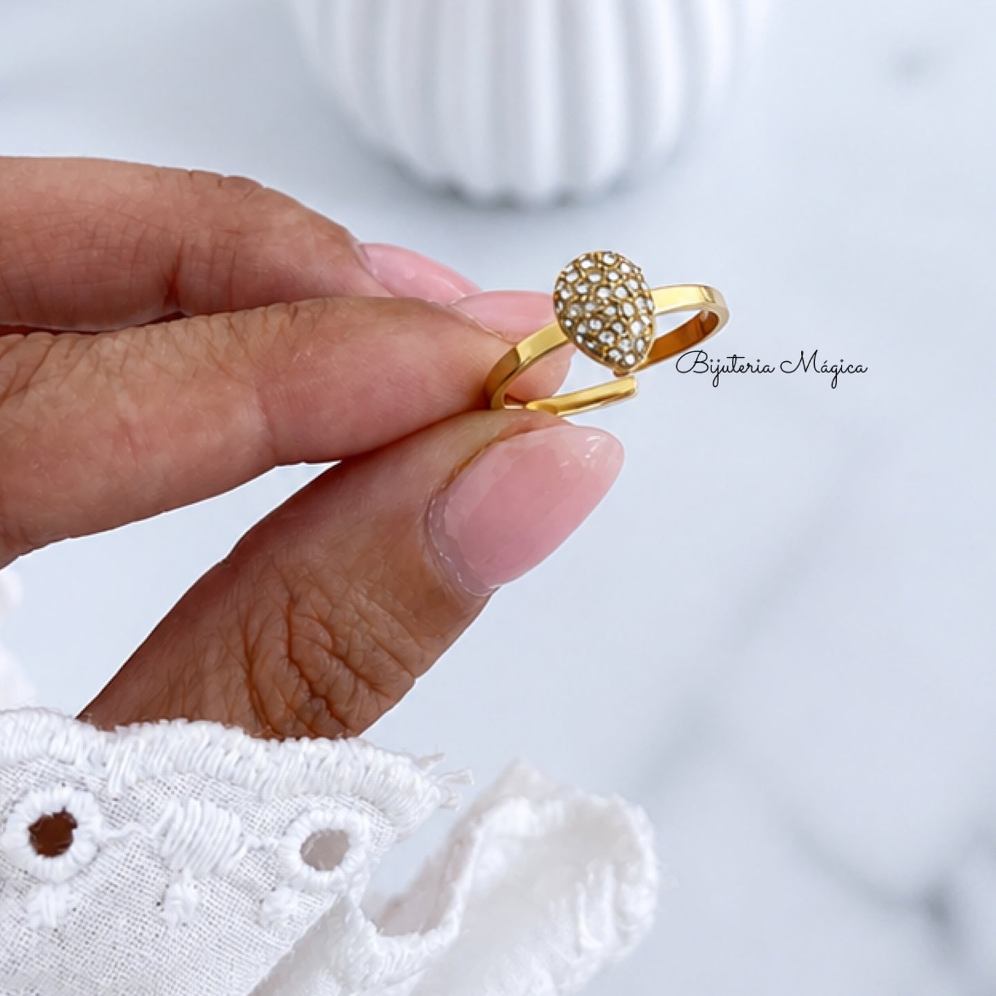 Anel Gota Brilho Dourado