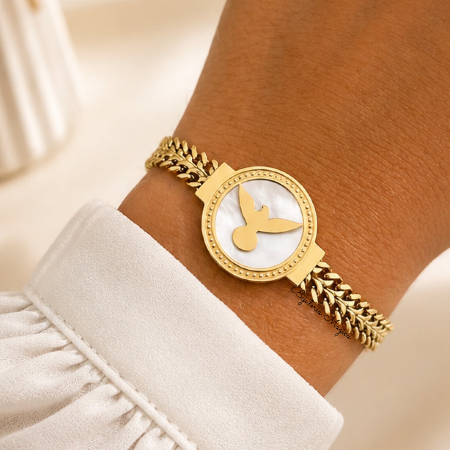 Pulseira Espírito Santo Dourada