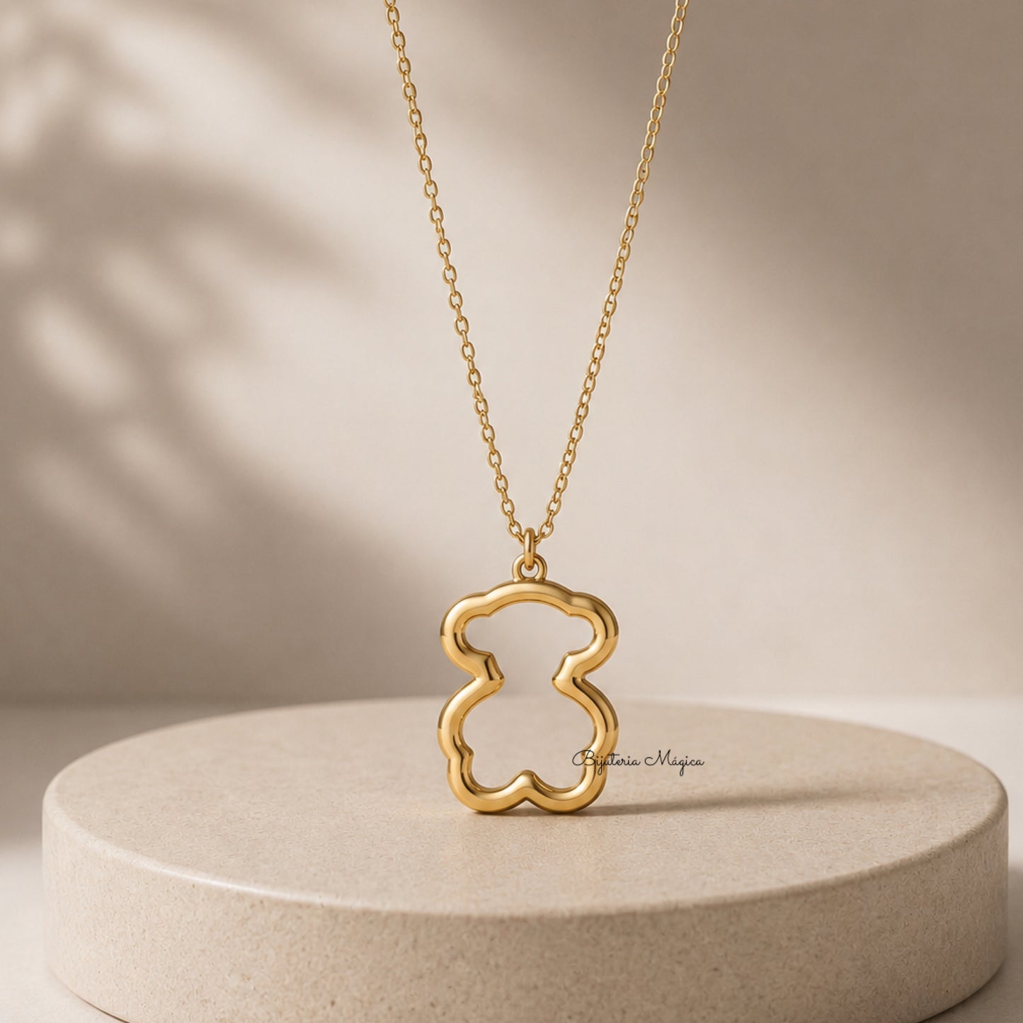 Colar Ursinho Minimalista Dourado em Aço