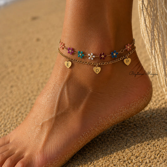 Pulseira de Pé Flores Coloridas com Corações Personalizados