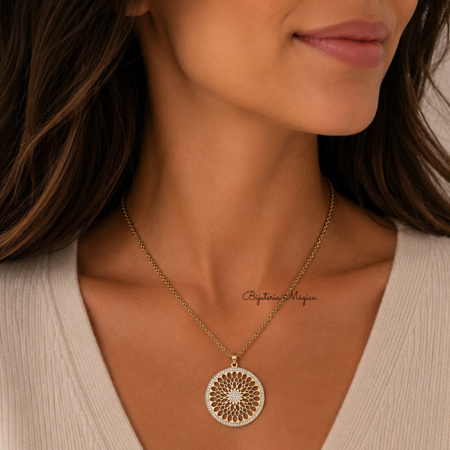 Colar Mandala Dourada