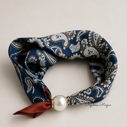 Lenço Paisley com Pérola Magnética
