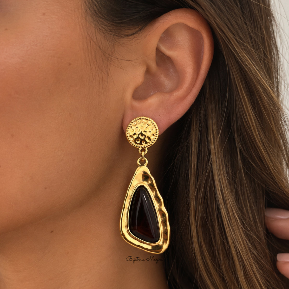 Brincos Âmbar Dourado