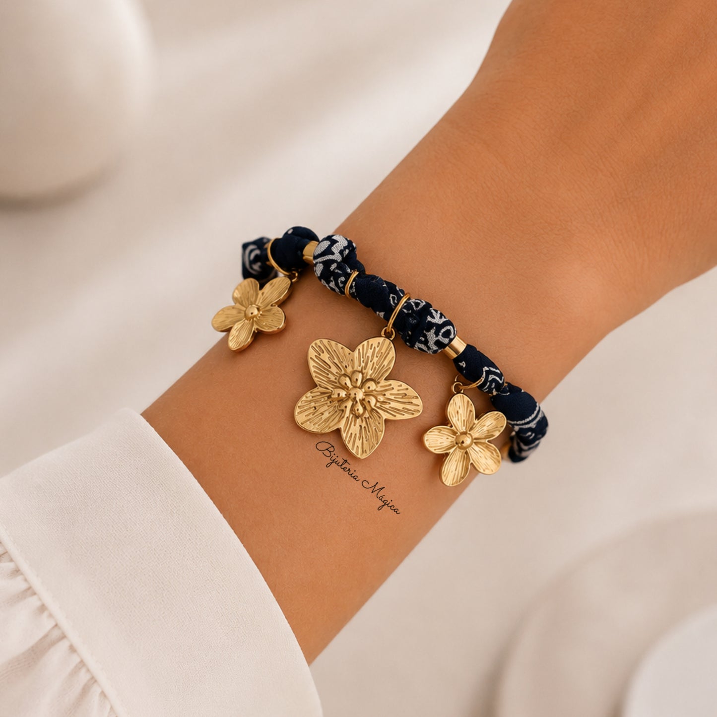 Pulseira Flores Tropicais