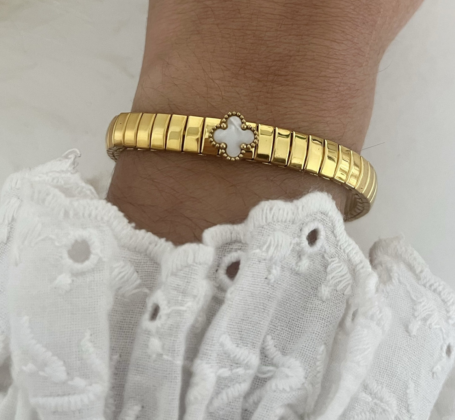 Pulseira Trevo Dourado