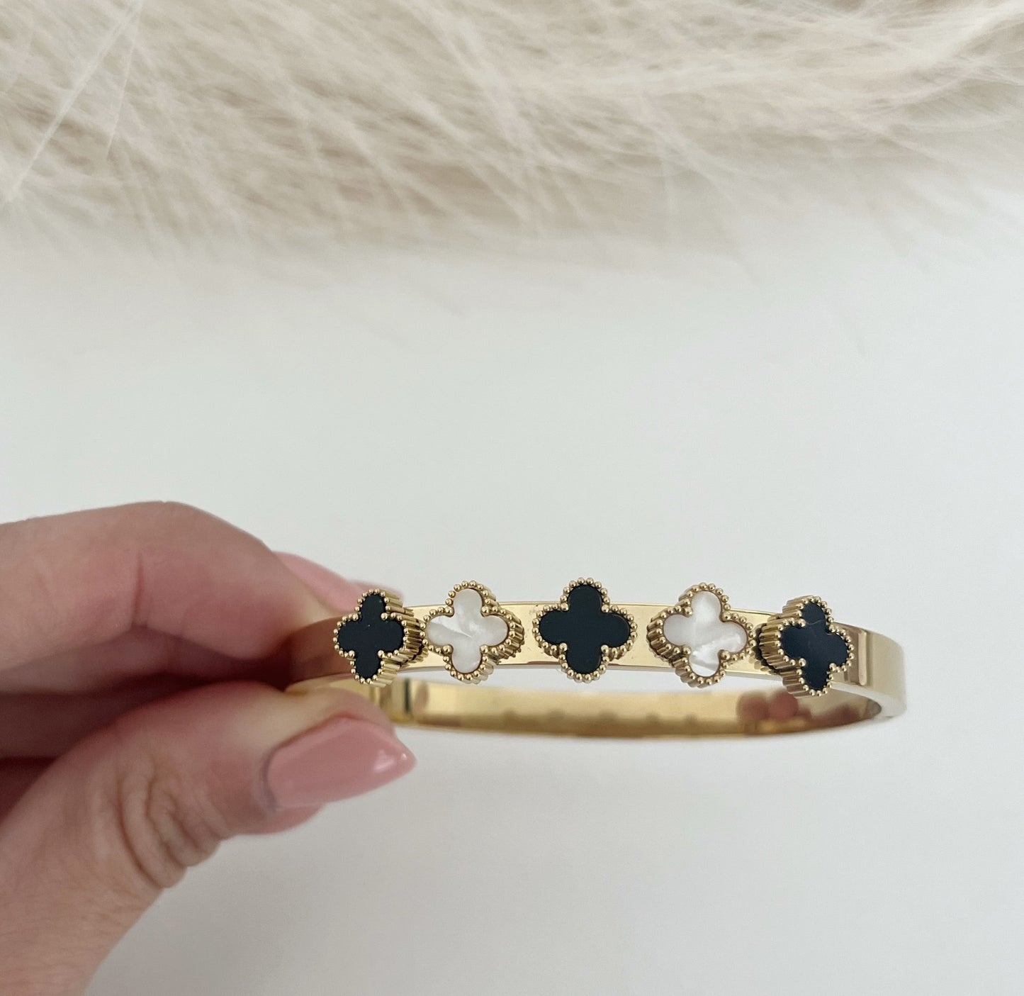 Pulseira Rígida Clover Luxe