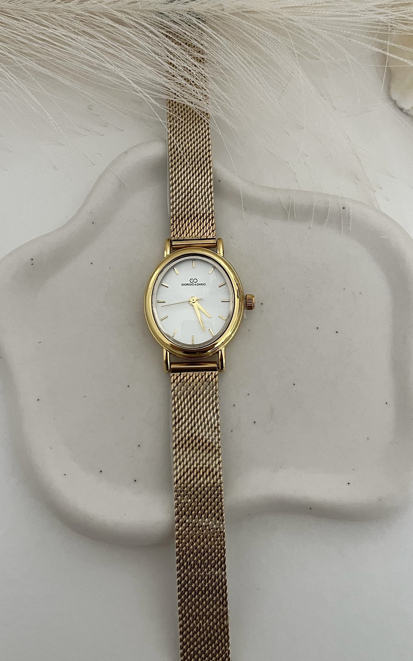 Relógio Classic Mesh Dourado