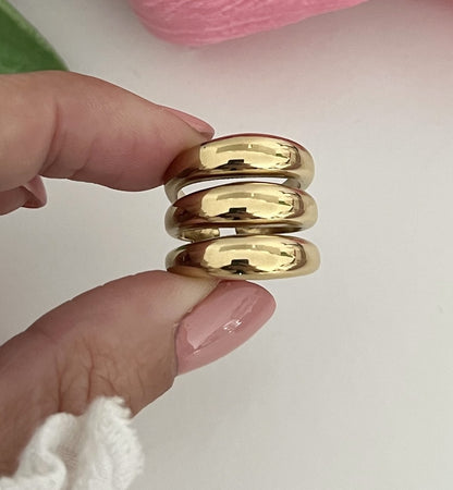 Polished Gold Trio Ring