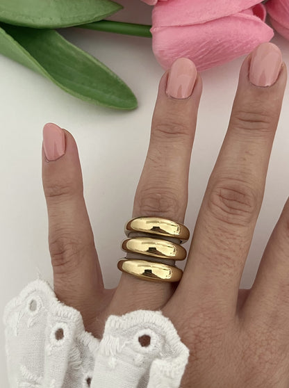 Polished Gold Trio Ring