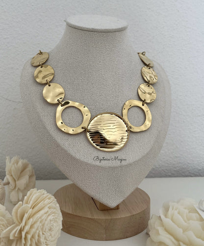 Colar Dourado Elos Texturados